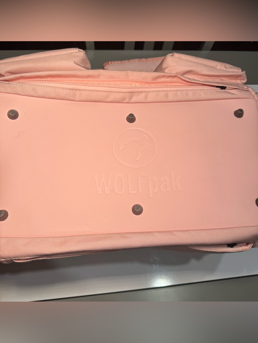 Wolfpak 30L Pink Perfect Duffle Dream Bag - Picture 7 of 16